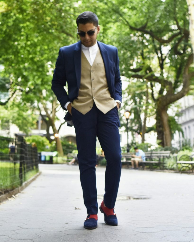 no collar look, Mandarin collar, blue suit, topman, muscle fit suit 