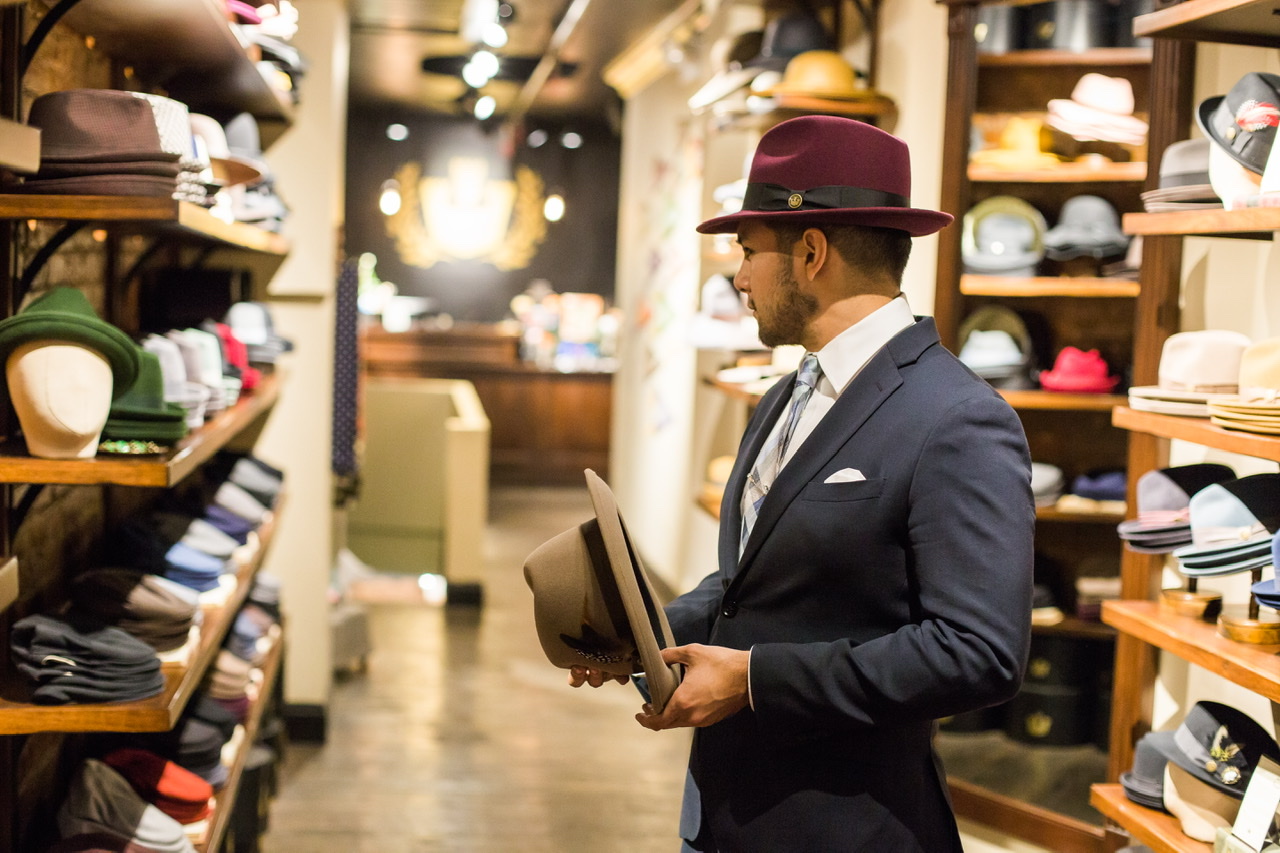 HOW TO FIND THE PERFECT HAT - how to buy a hat - SHOPPING FOR A HAT - dandy in the bronx - goorin bros - hat store - hat shop - goorin brothers - red hat