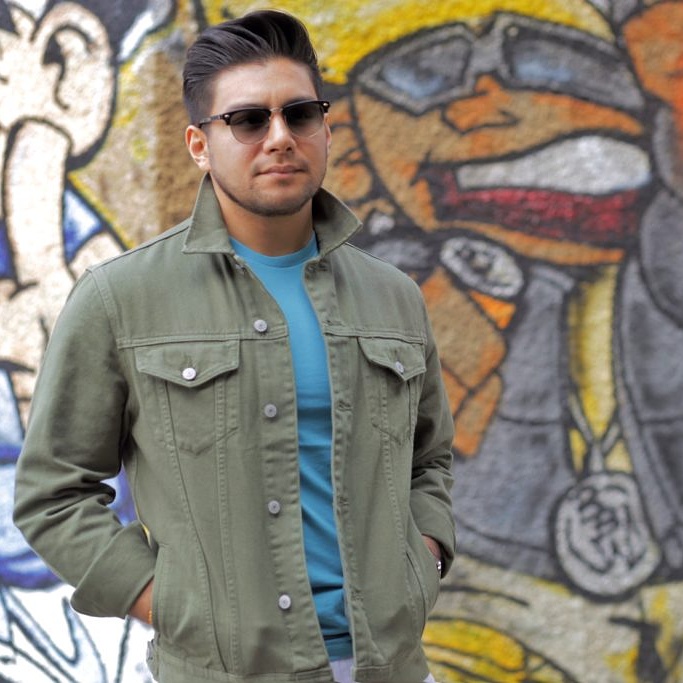 Styling a jean jacket for men - dandy in the bronx