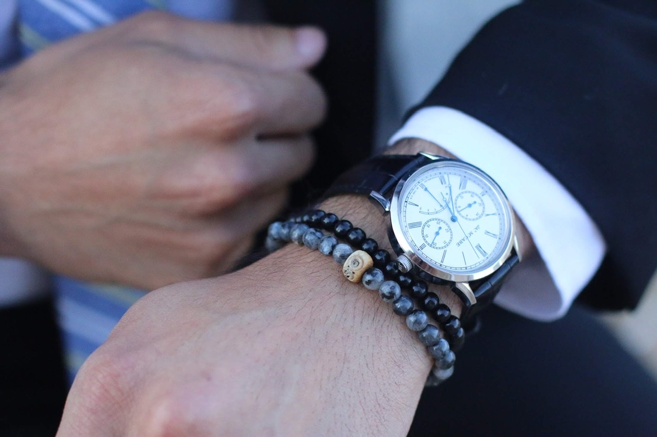 How to wear A BRACELET - dandy in the bronx - black and grey bracelets for men